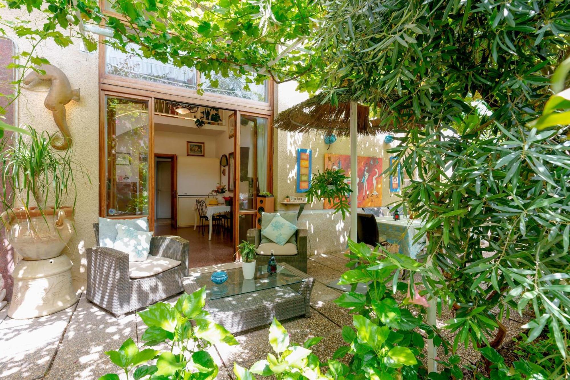 Villabeachcity Guesthouse กาญารี ภายนอก รูปภาพ